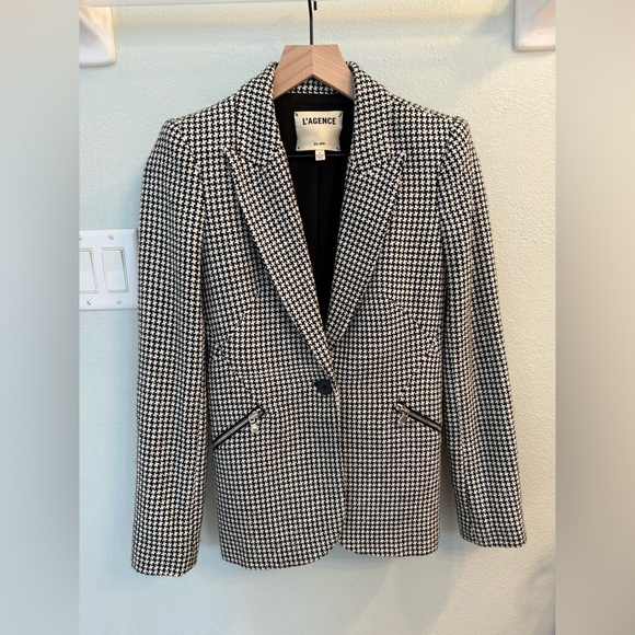 L'AGENCE Candra Zip Pocket Houndstooth Check Blazer - Picture 6 of 13